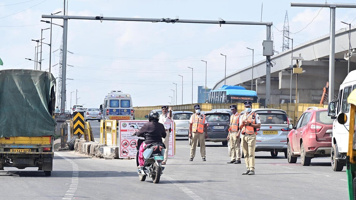 Bengaluru flyovers: Two-wheelers allowed on Airport Road, Electronics City routes