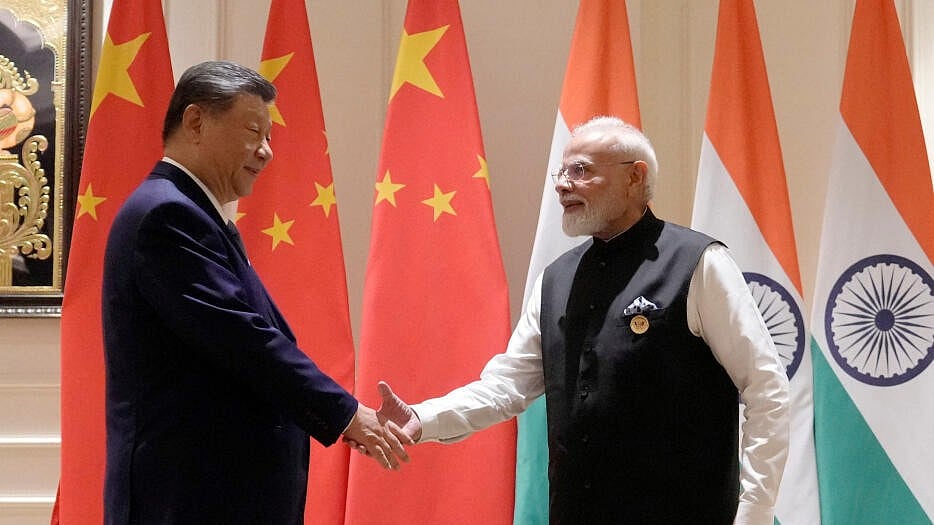 India on Saturday agreed with China that the two neighbouring nations should try to resolve the protracted boundary dispute in keeping with the political perspective of the overall bilateral relations and the interests of the peoples.