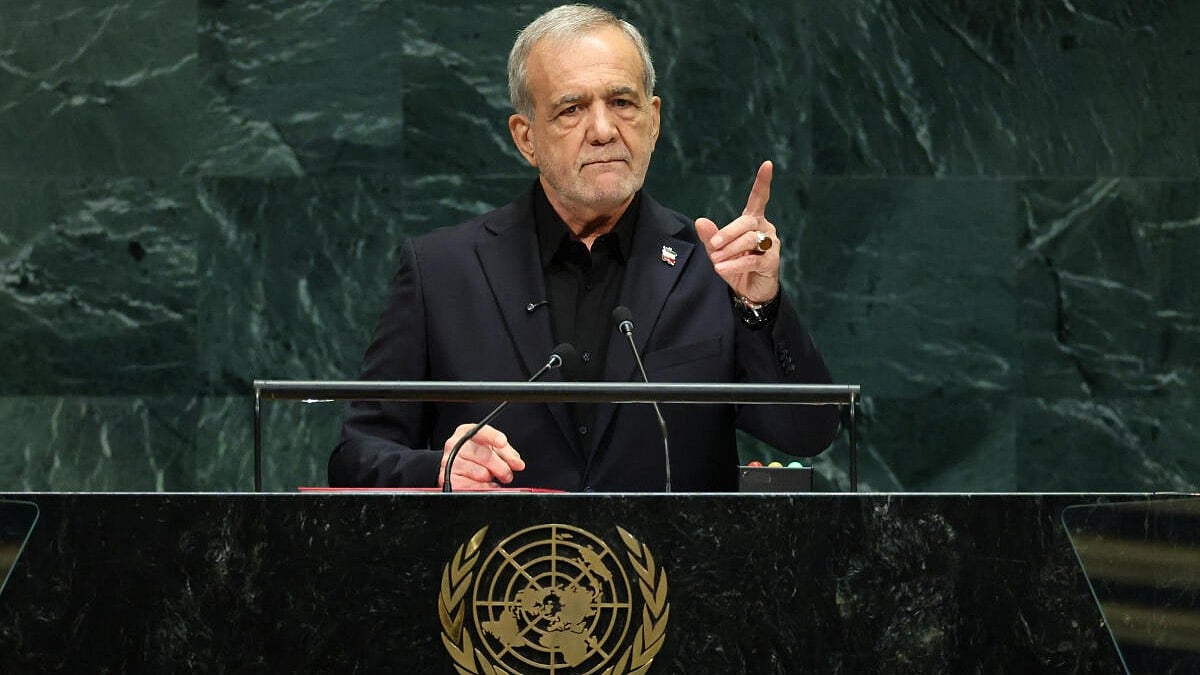 Iran President Vows No Surrender to US but Backs Diplomacy at UN