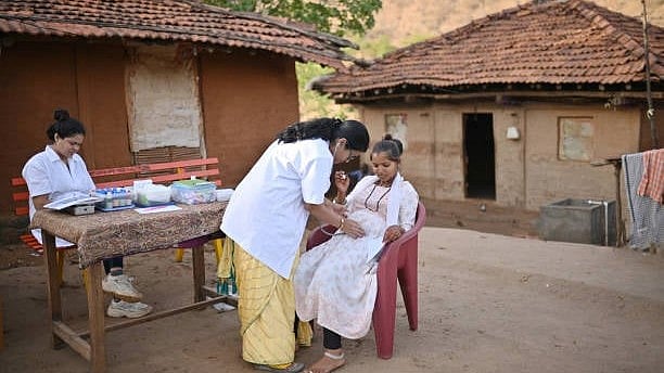 Karnataka's Maternal Health Drive Hit by Specialist Vacancies
