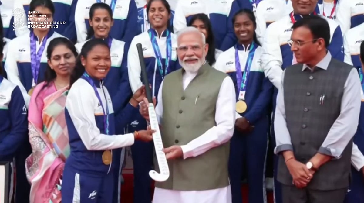 PM meets Asian Games medal winners; lauds strong performance