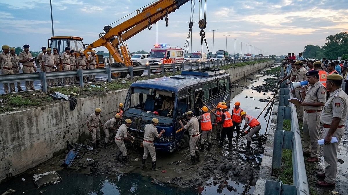 Rajasthan: Vier Tote, zwei Verletzte bei Unfall eines Minibusses auf dem ...