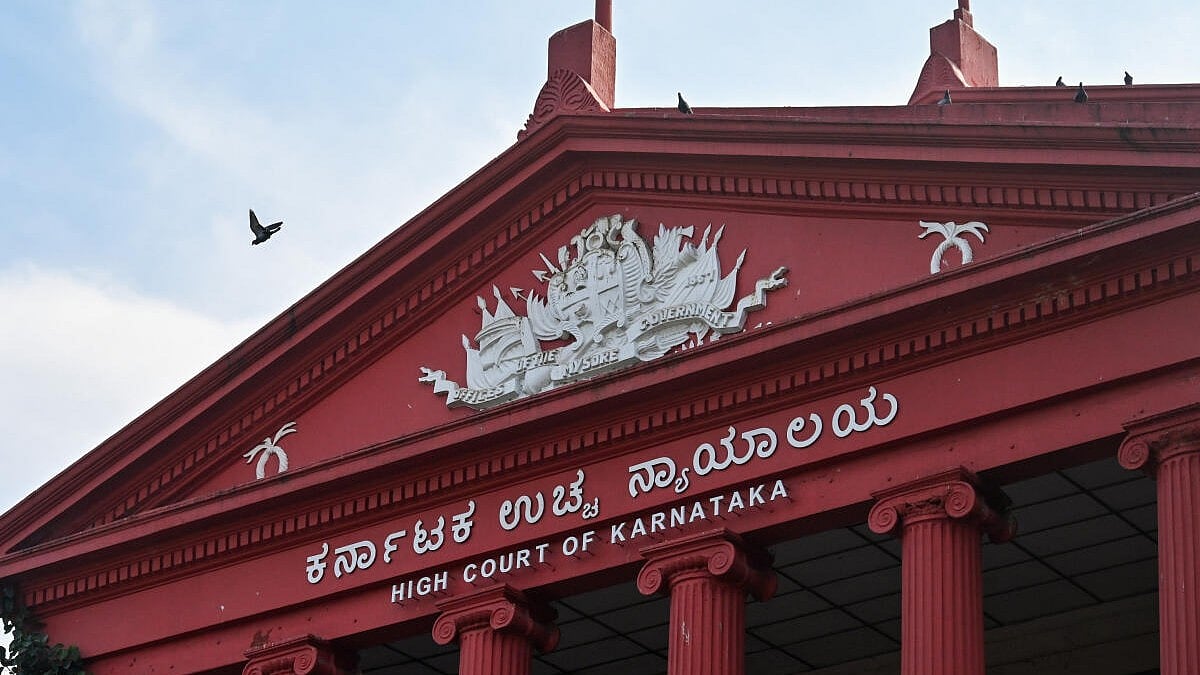 Karnataka High Court orders regularisation of woman who worked 34 years on daily wages