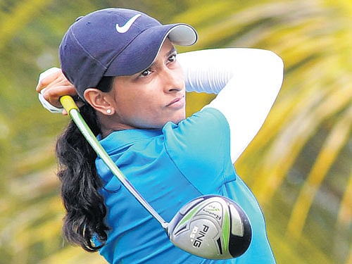 Anisha stuns Nishtha; in semis, image size:1200x900