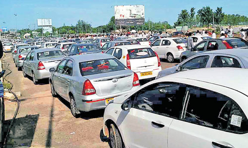 2 more operators seek taxi aggregator licence