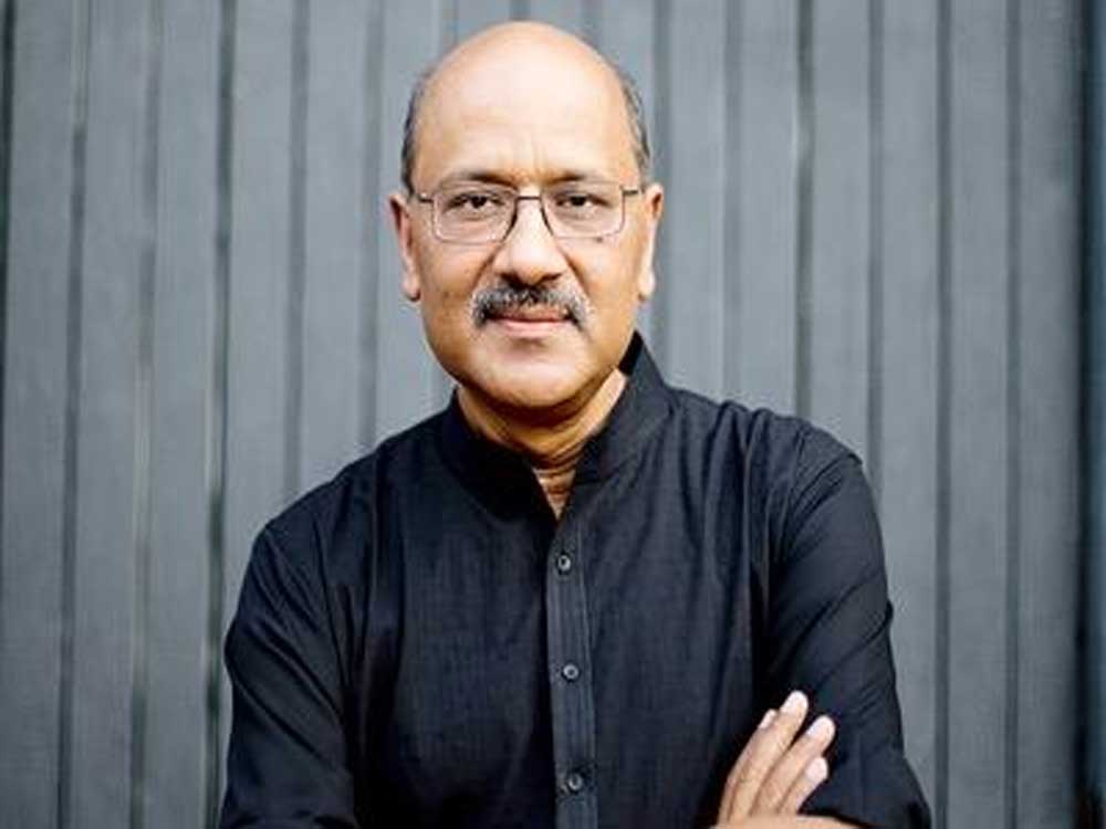 Shekhar Gupta is the new president of Editor's Guild of India