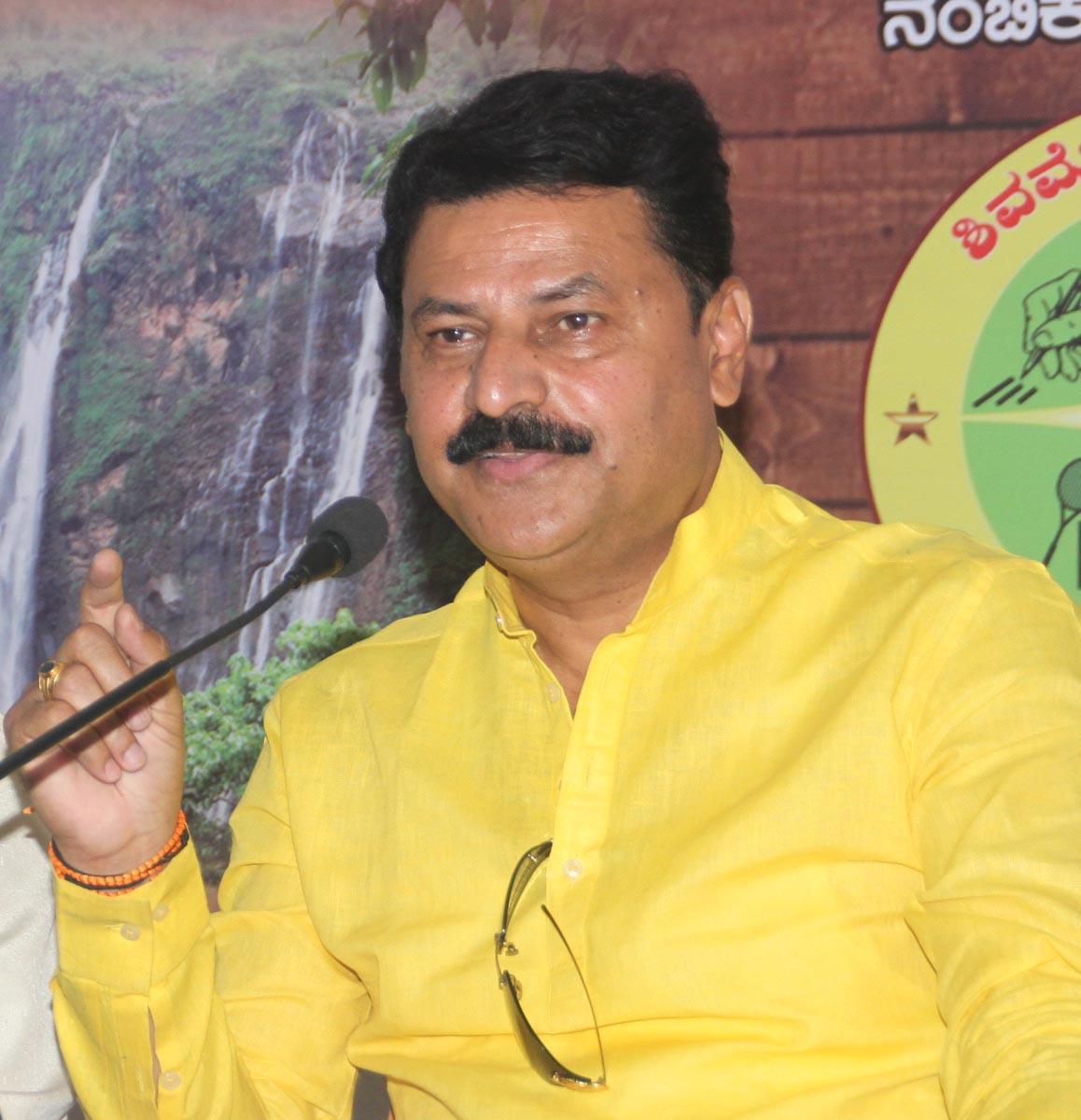 I will neither quit BJP nor back Halappa: Belur