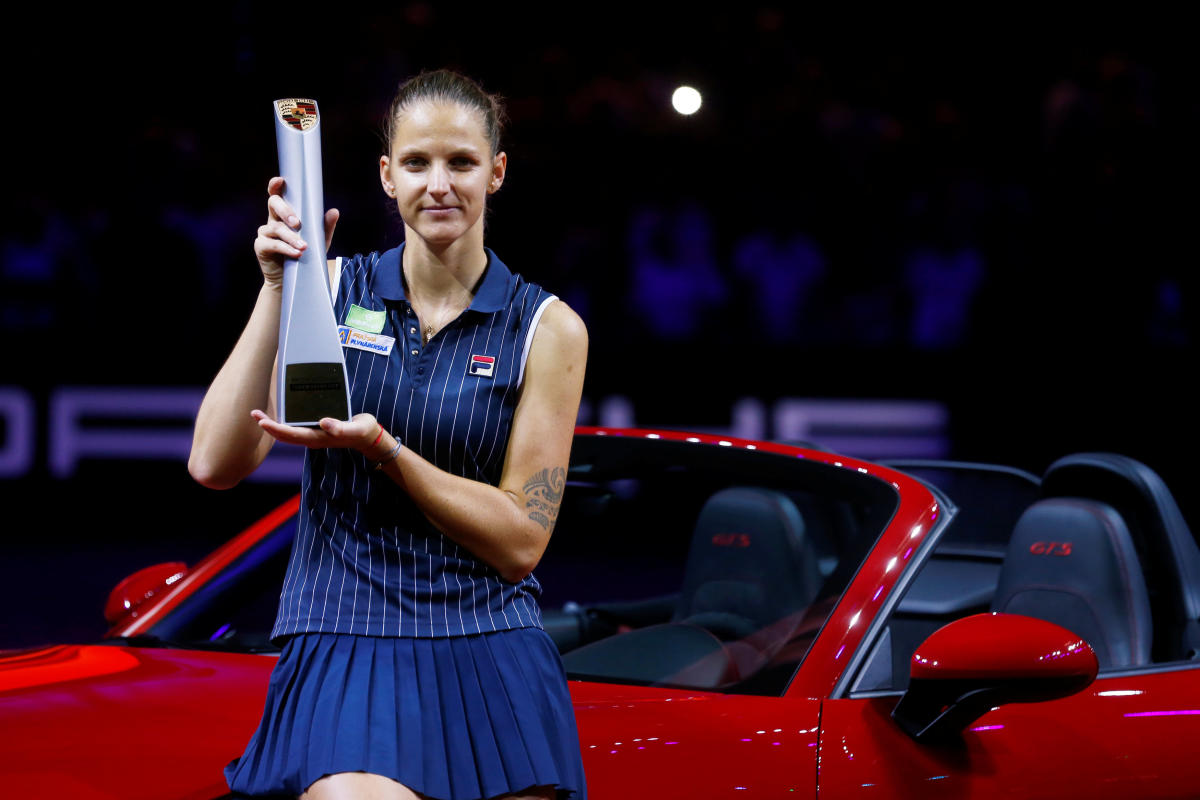 Pliskova clinches Stuttgart title