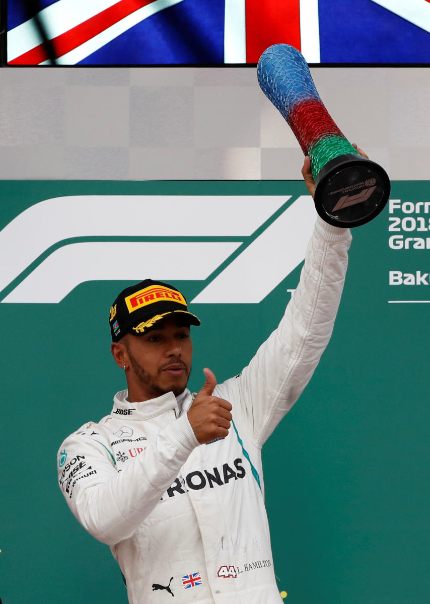 Lewis ends drought in Azerbaijan