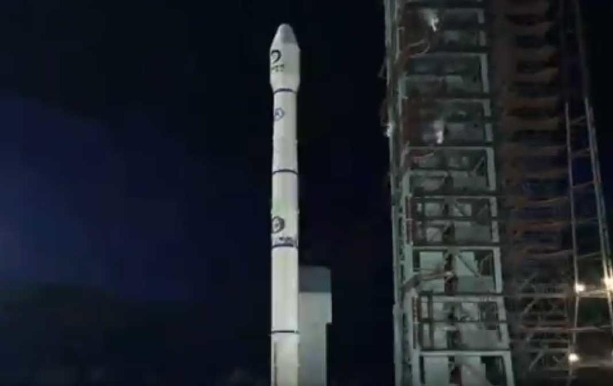 China launches relay satellite to explore Moon's far side