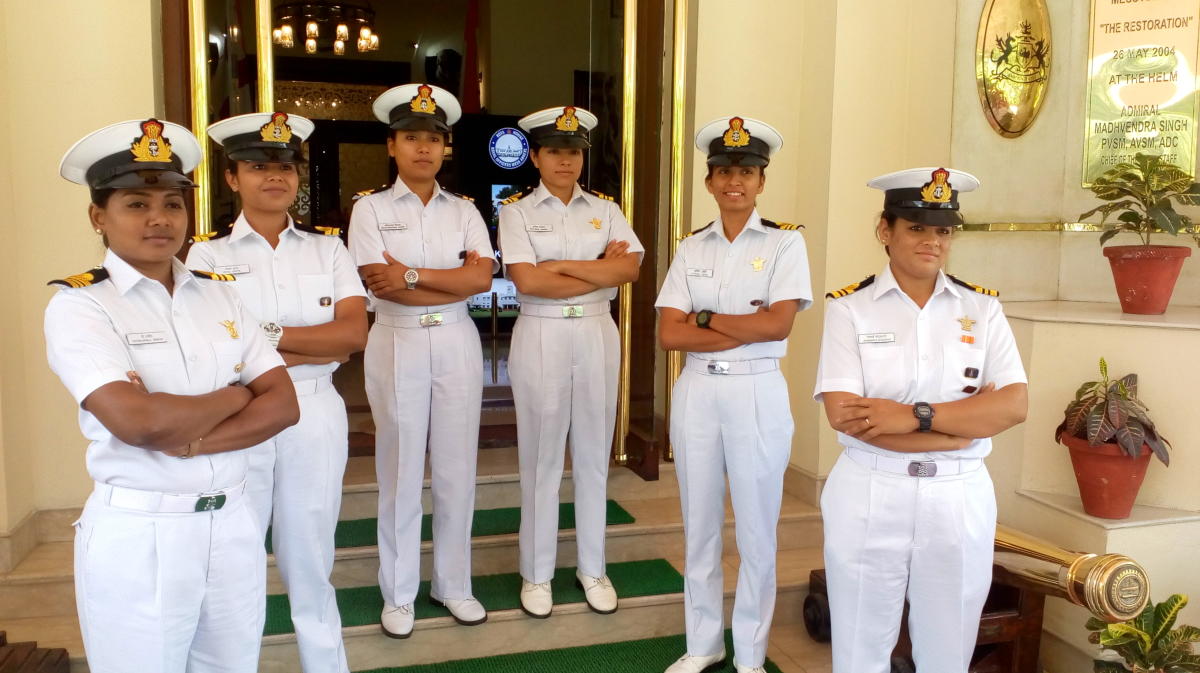 Baking cakes on the high seas and facing monstrous waves