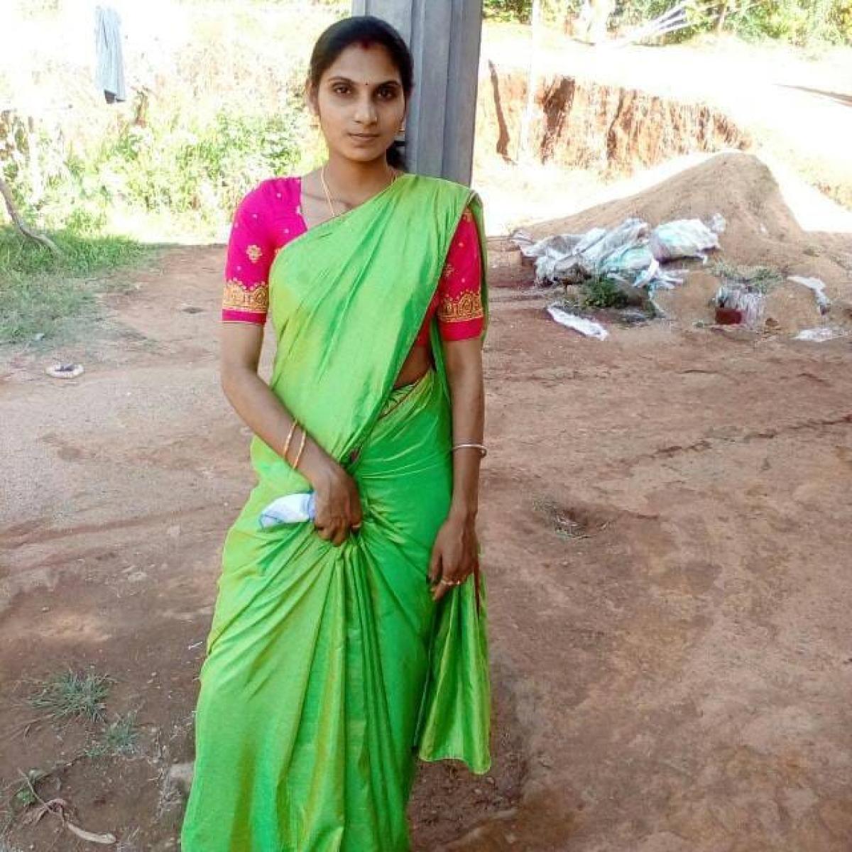 Couple fight over FB addiction, end lives