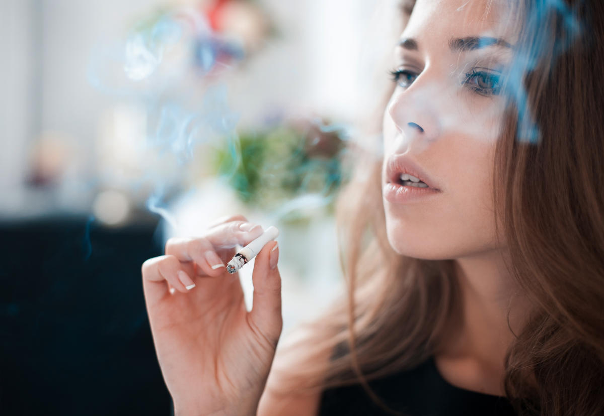 Smoking can cause depression in women
