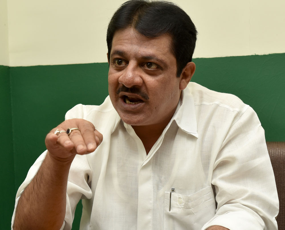 Minister Zameer on a sticky wicket over Wakf report