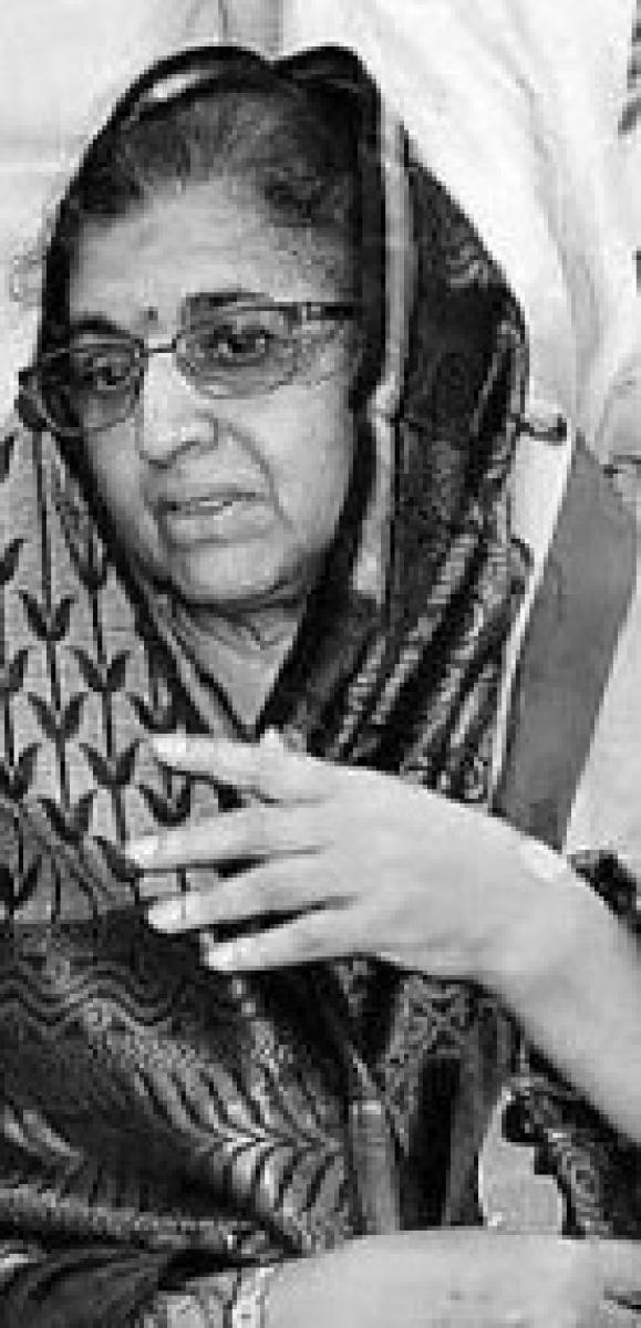 Former minister Vimalabai Deshmukh no more
