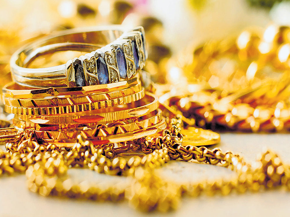 Duo robs gold from women on pretext of polishing it