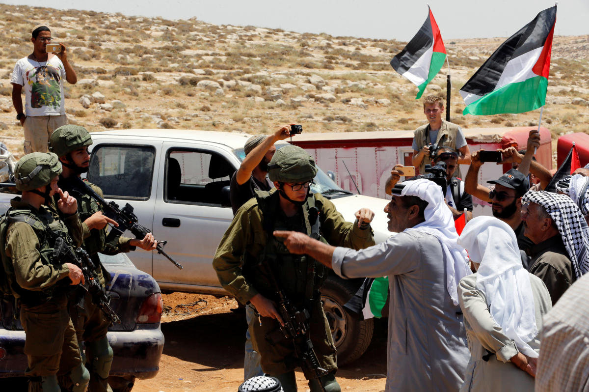 Gaza teen dies after being hit by Israeli tank fire