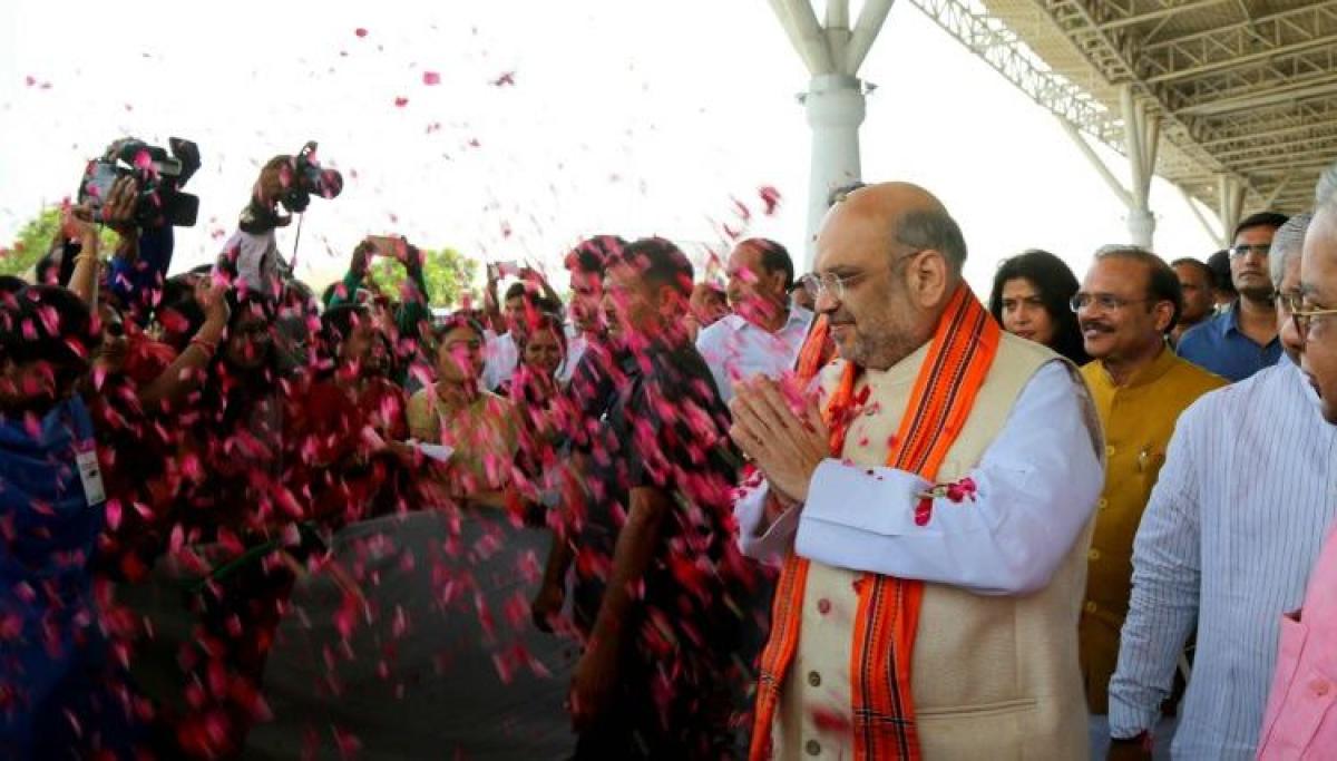 Ex-govt officials join BJP