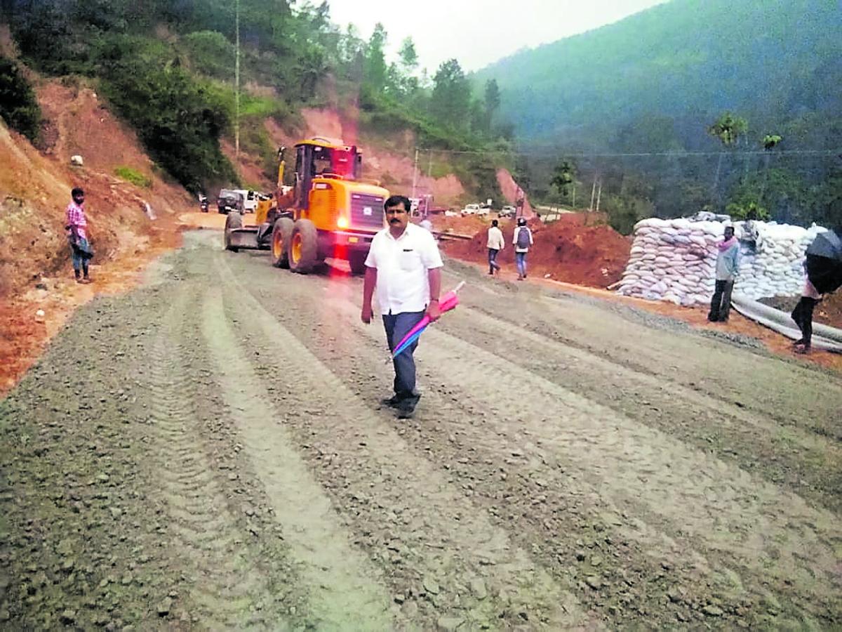 Restoration work on Sampaje Ghat on war footing