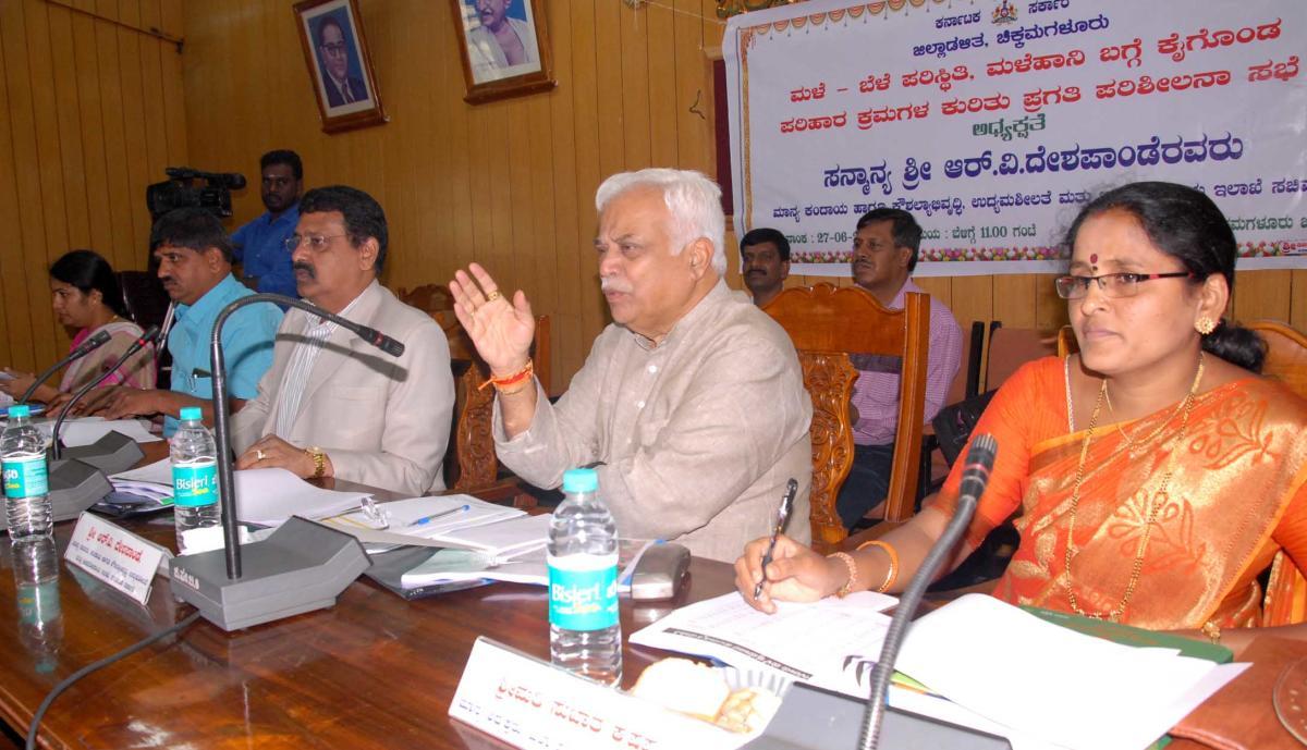 Minister asks DC to conduct second review on rain havoc