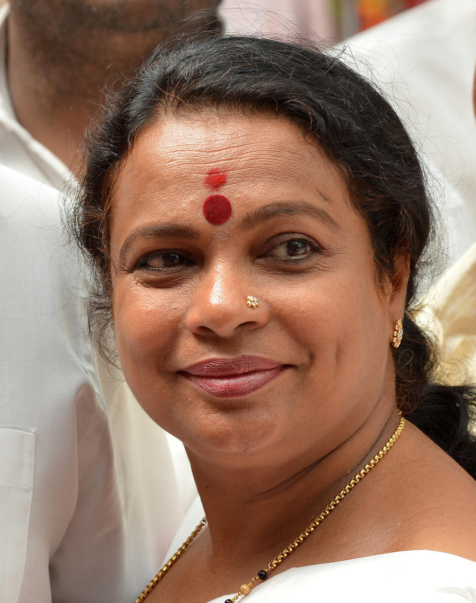 Panchavarna Rajyotsava Award for Umashree