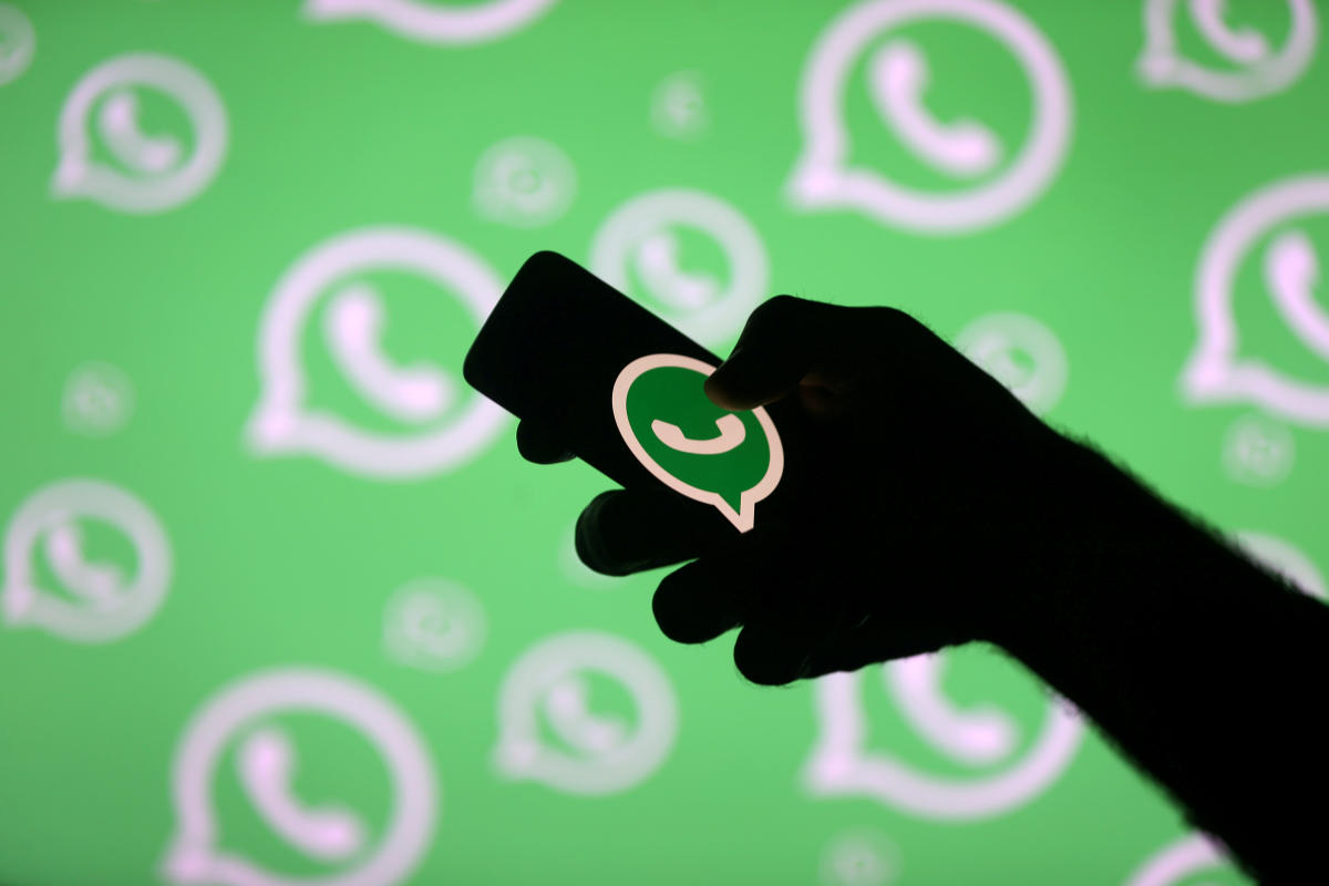 WhatsApp to limit message forwarding to five chats
