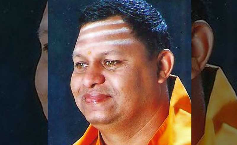 Basavaraj Devaru wants two more mutts at Udupi