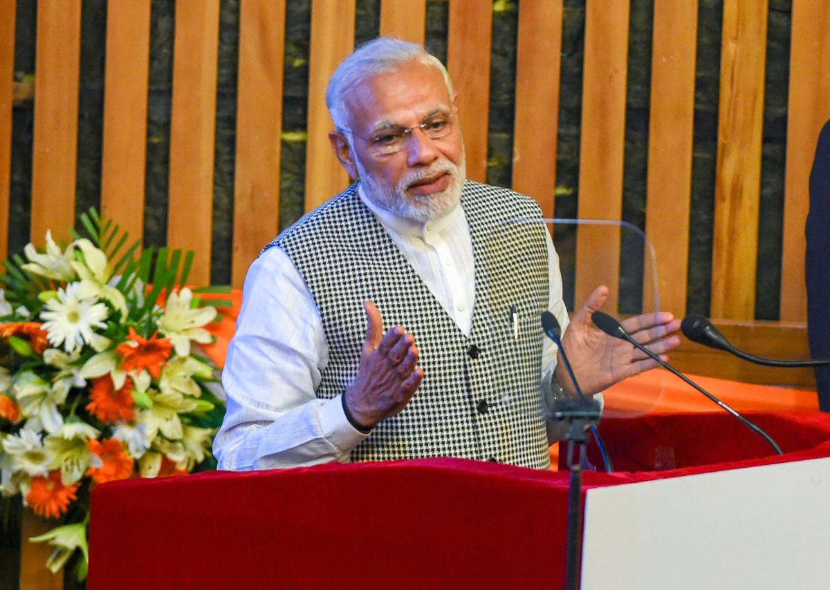 Modi appeals to Kashmiri youths to shun violence