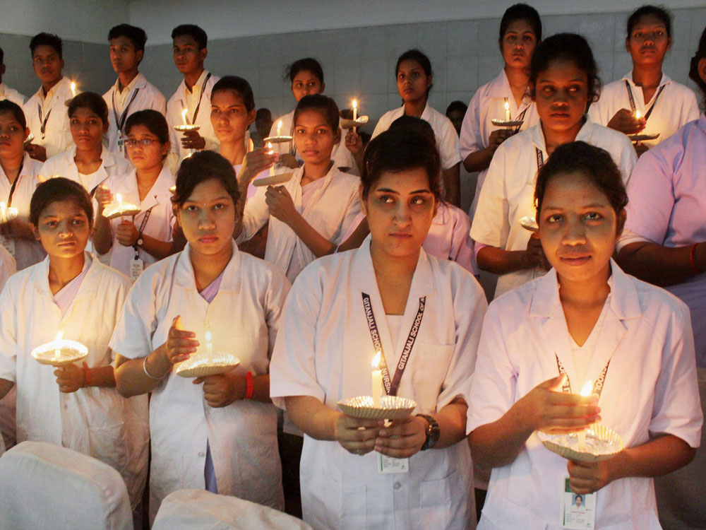 Florence Nightingale awards for nurses who beat odds 