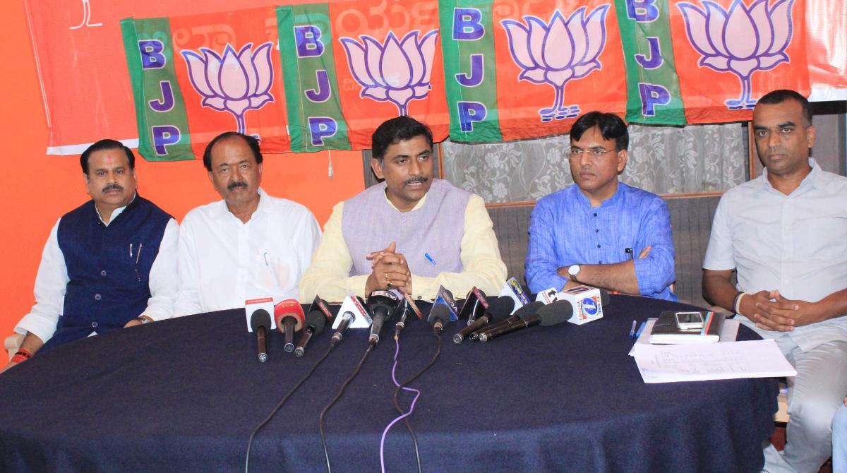 Cong-JD(S) govt will fall due to internal rivalry: Rao