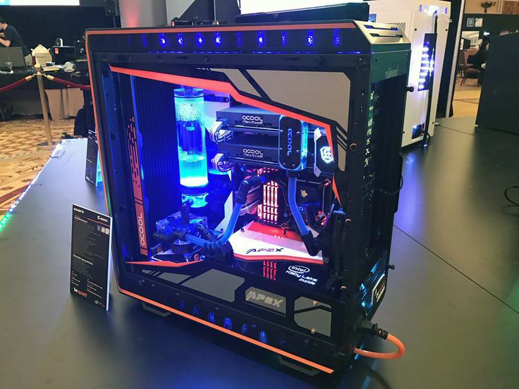 Building a gaming desktop: 30K to a few lakhs