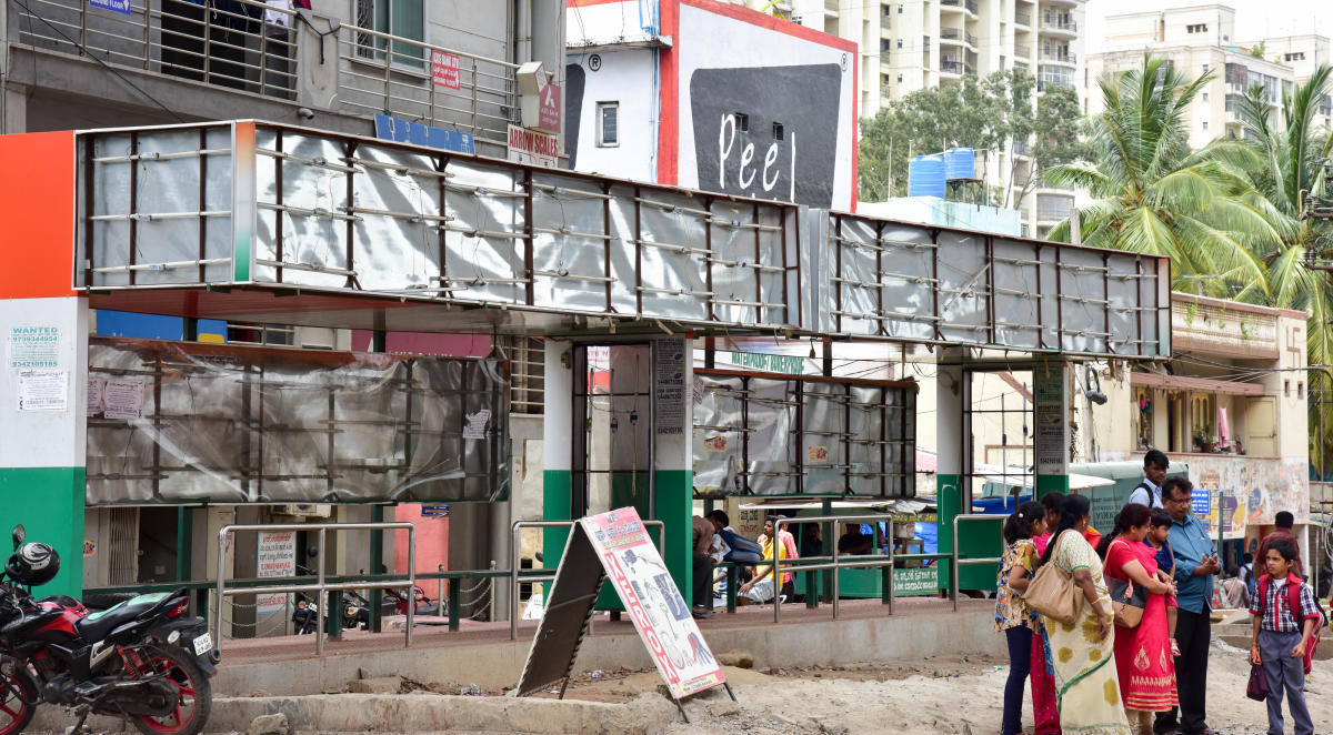 BBMP turns bus shelters into ad panels