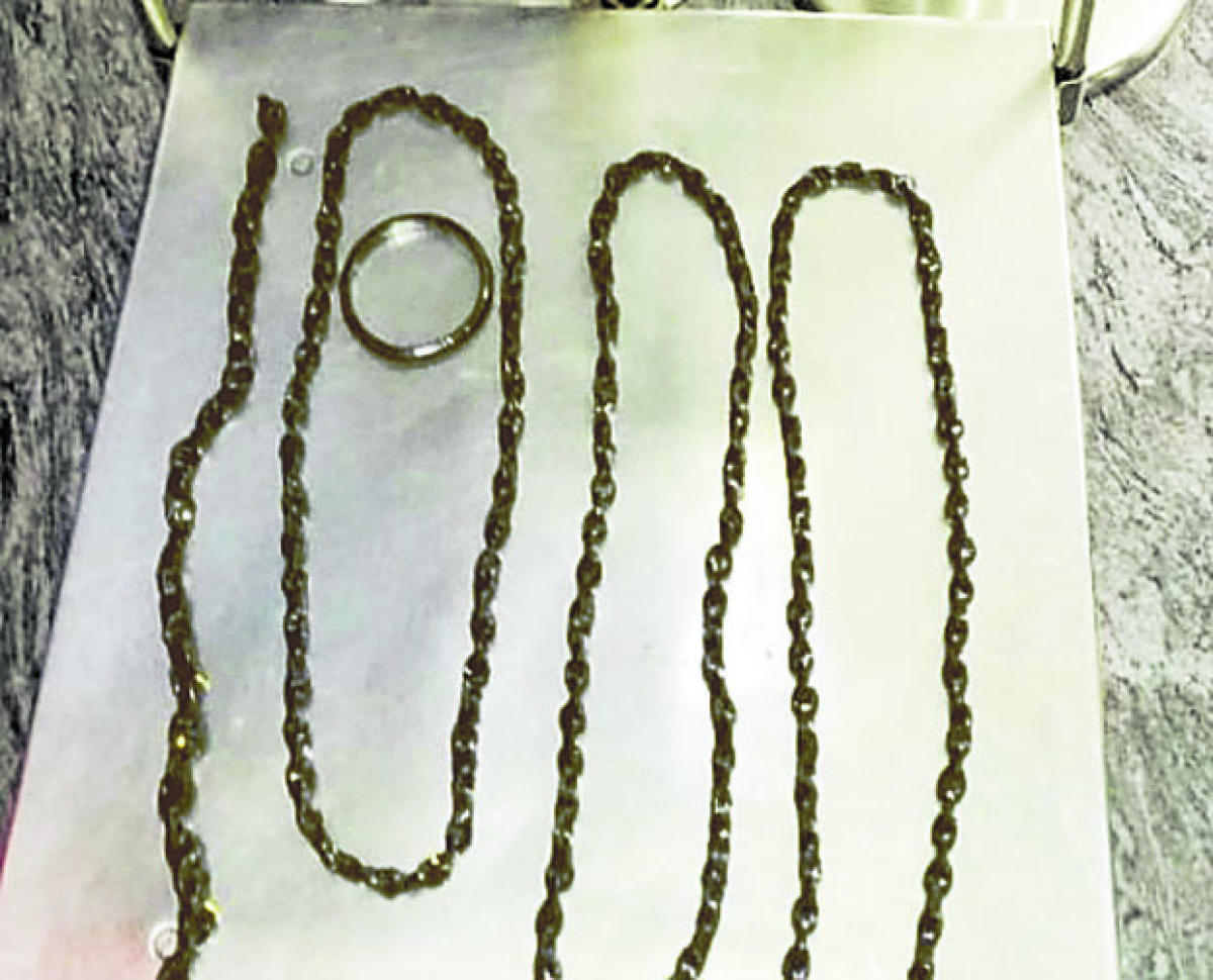 KIA customs officials foil bid to smuggle gold