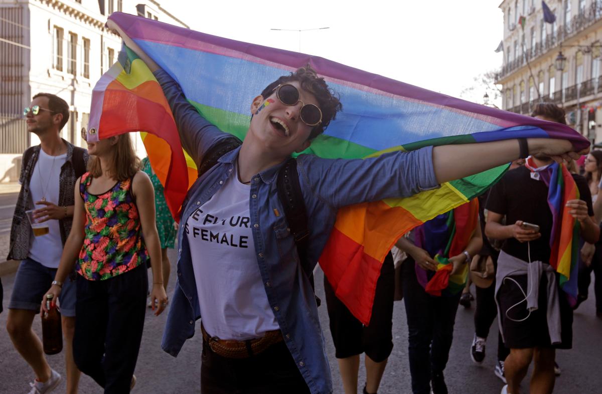 Portugal parliament approves new gender change law