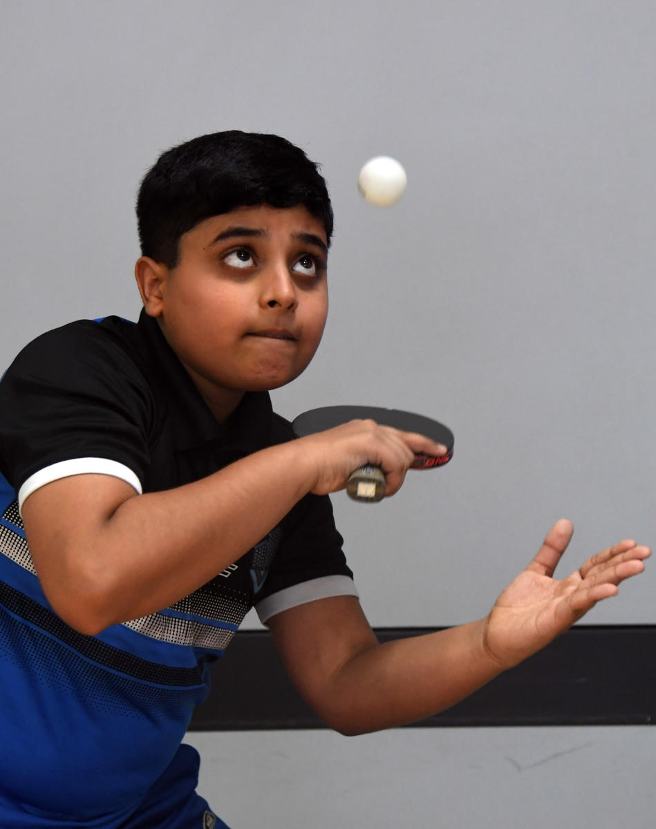 Paddler on a swift forward march