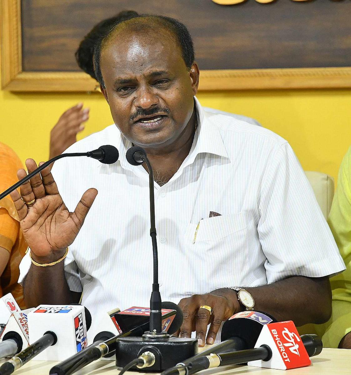 CM cries foul over I-T raids, official transfers
