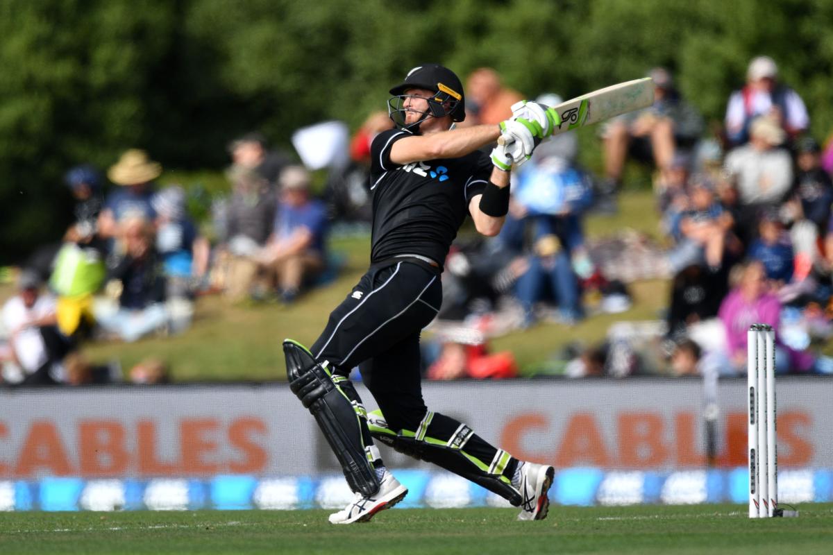 Guptill smashes ton as Kiwis clinch series