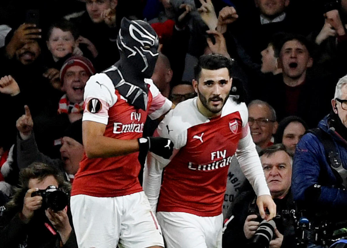 Aubameyang stars in Arsenal comeback