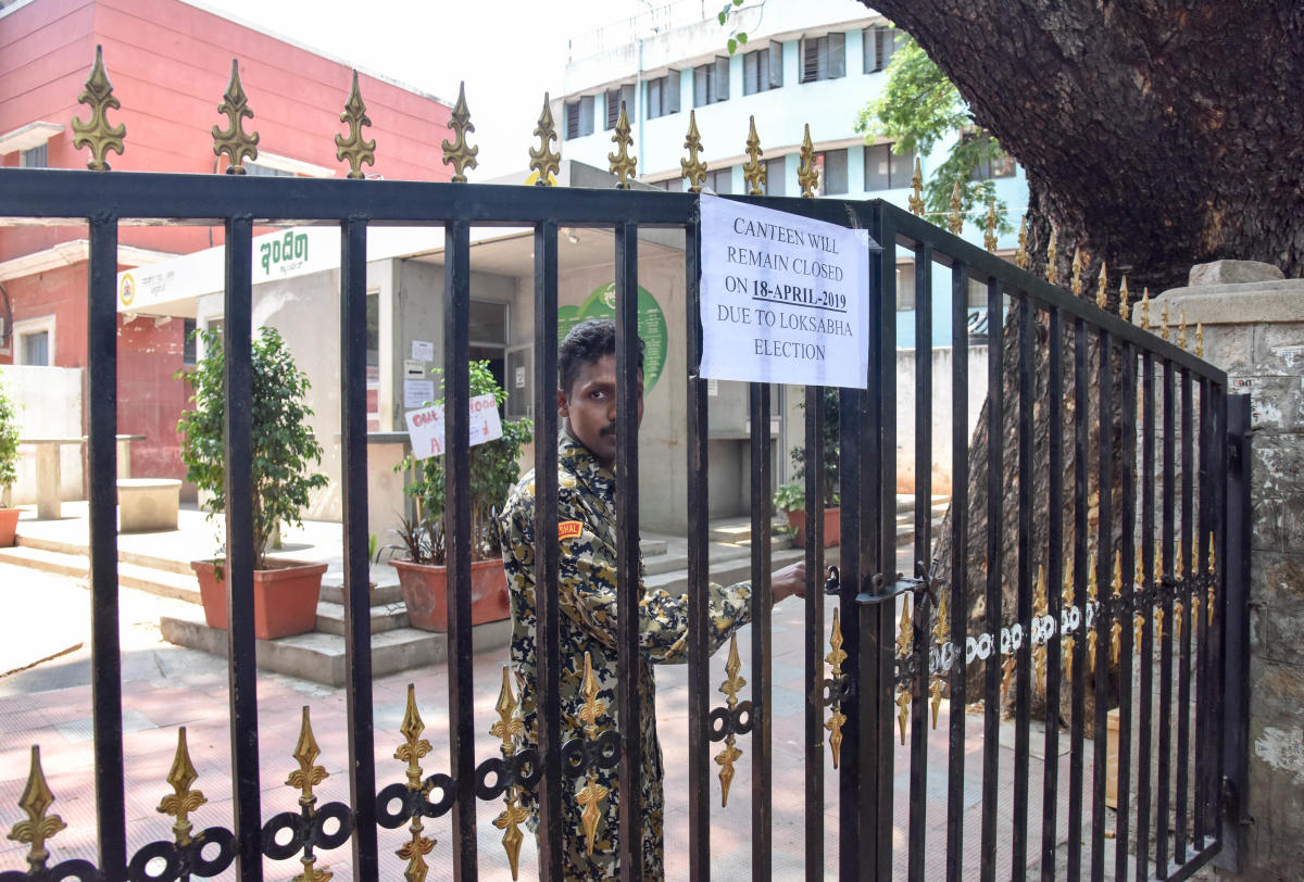 No wages for marshals at Indira Canteens