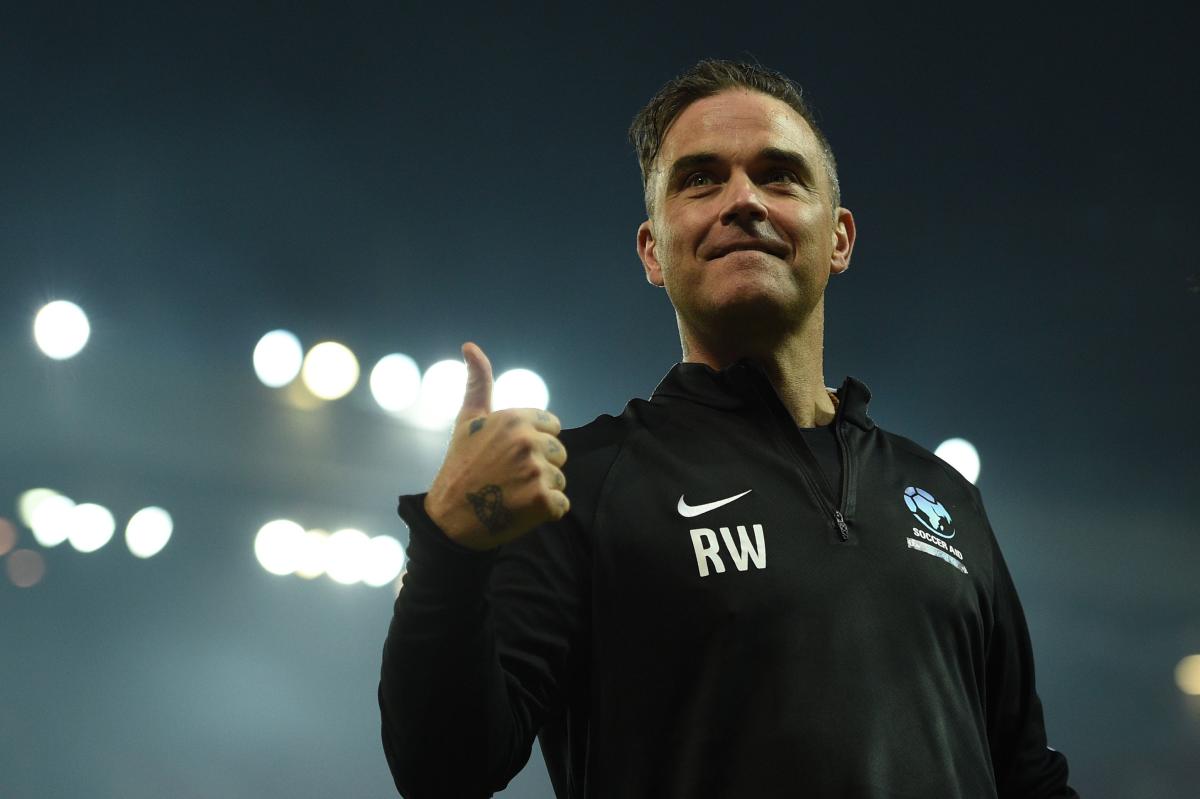 Williams asked not to sing 'Party Like A Russian'