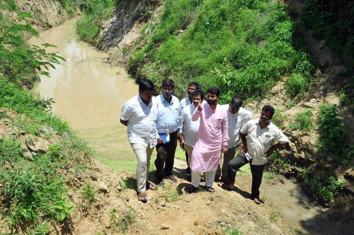 Ravi bats for Lokayukta probe