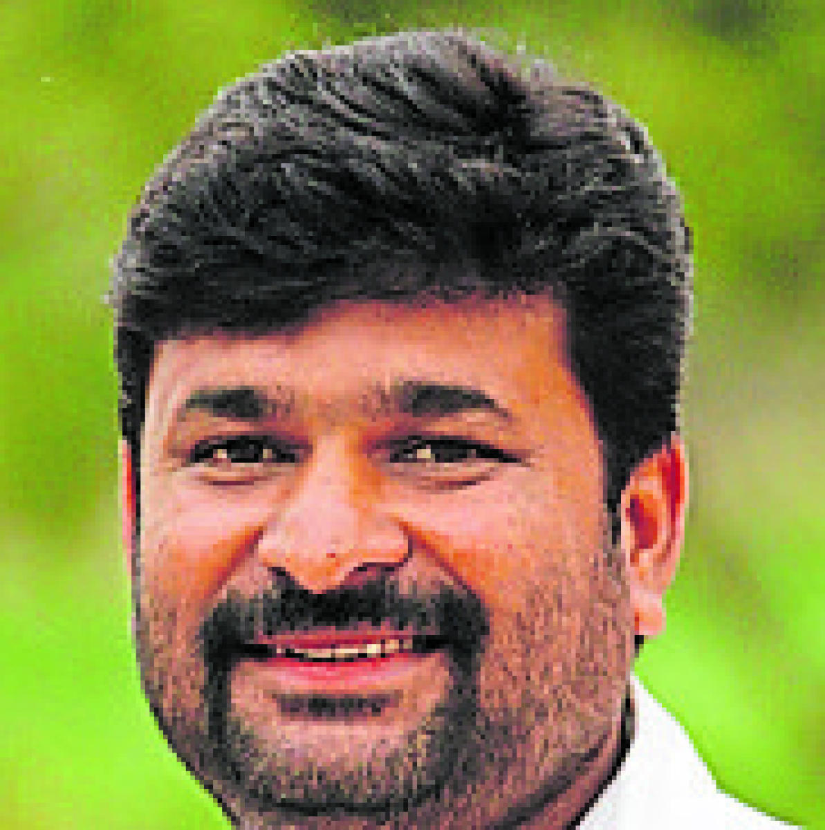 Cong fields Vinay Kulkarni, Manjappa 
