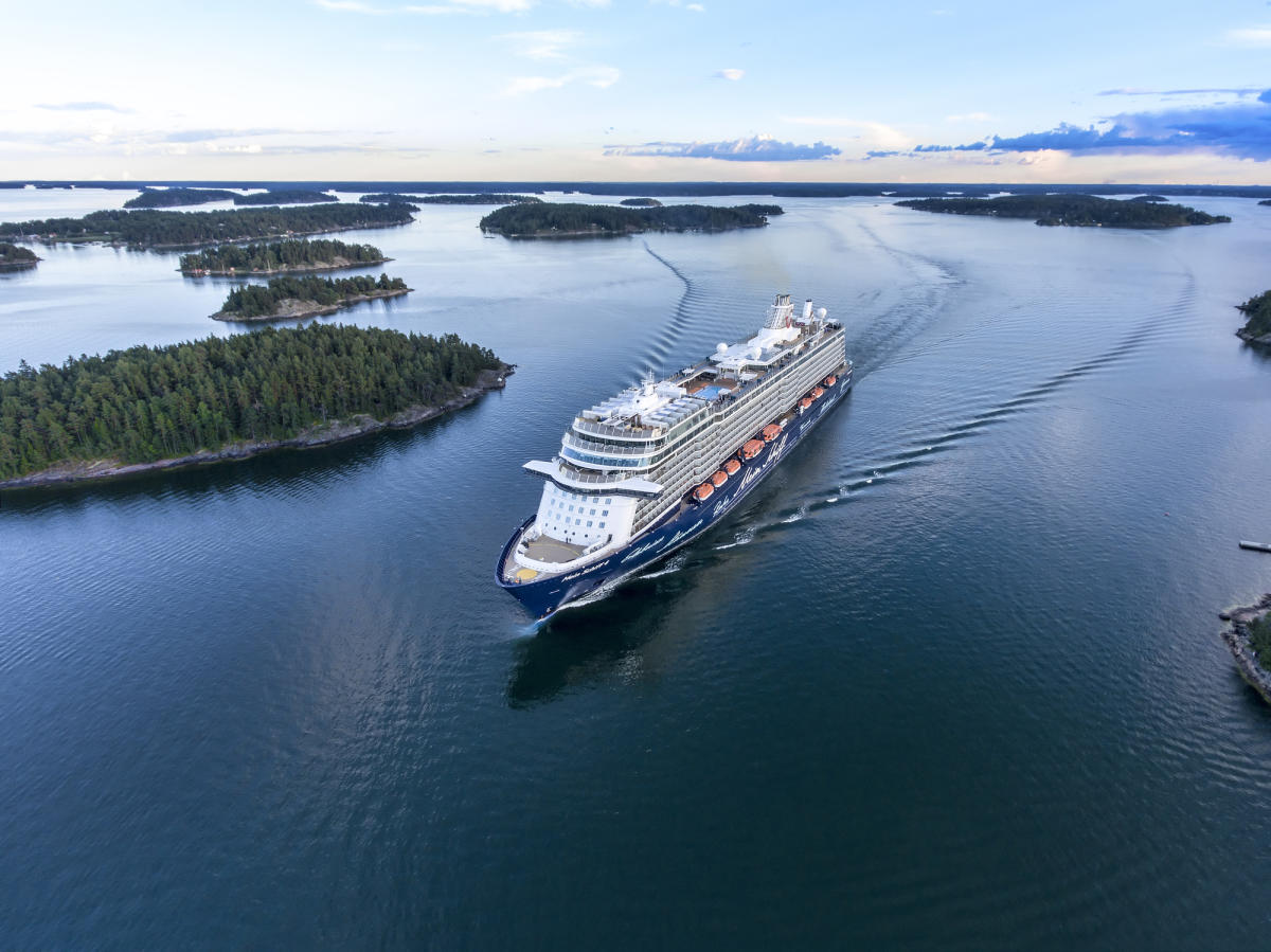 Repositioning cruise
