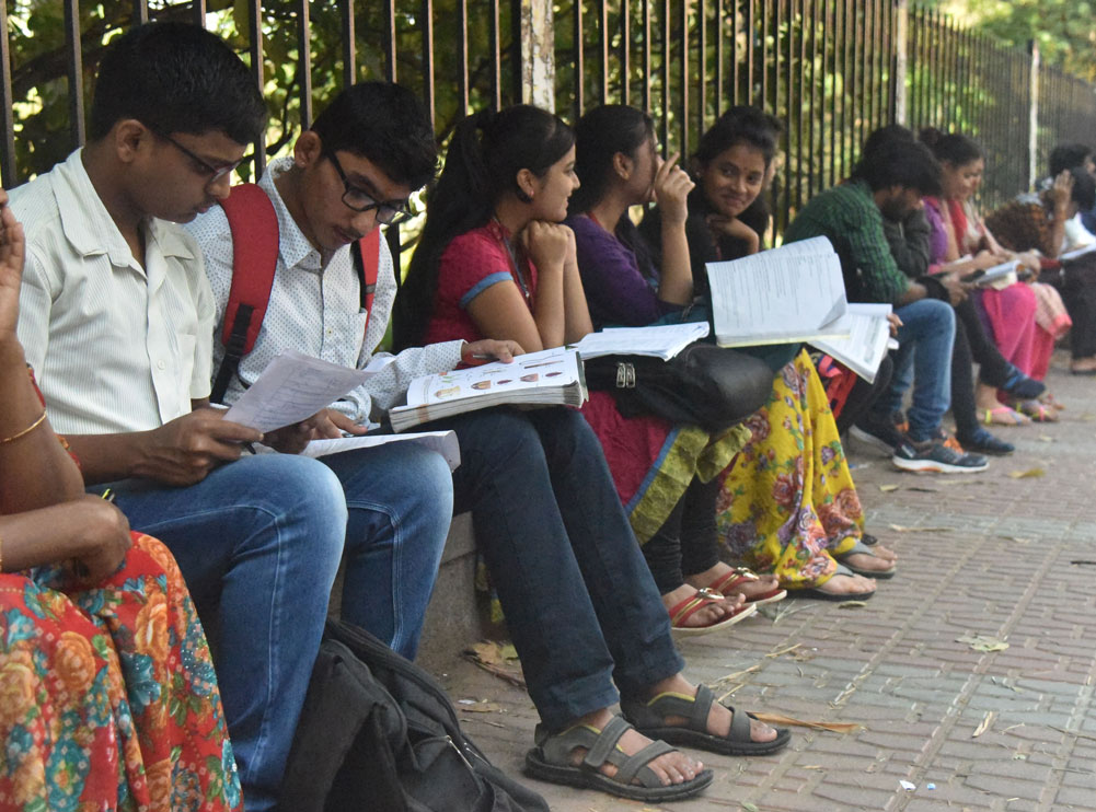 Police recovers answer books from Kerala Univ student