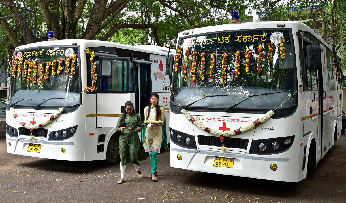 Blood collection vans for high-priority dists launched
