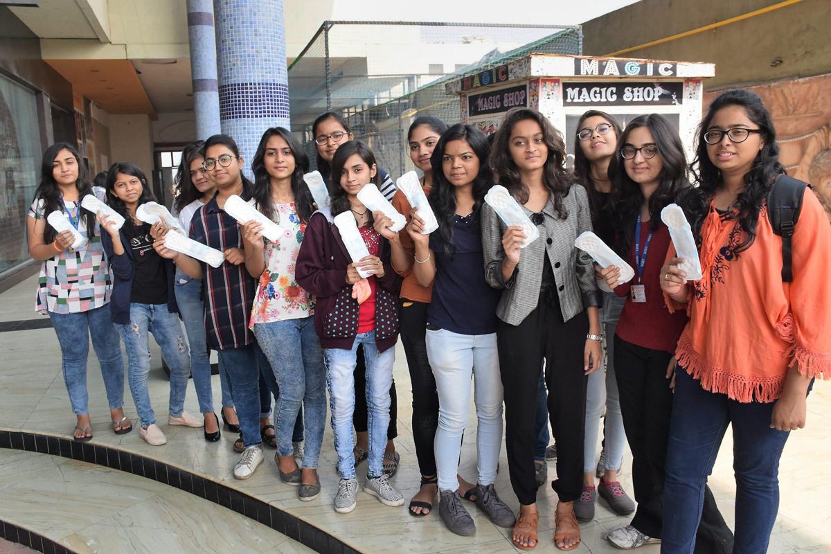IIT girls make device to clean sanitary napkins