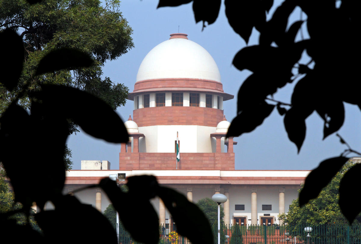 SC questions closing of corruption case against BSY,DKS