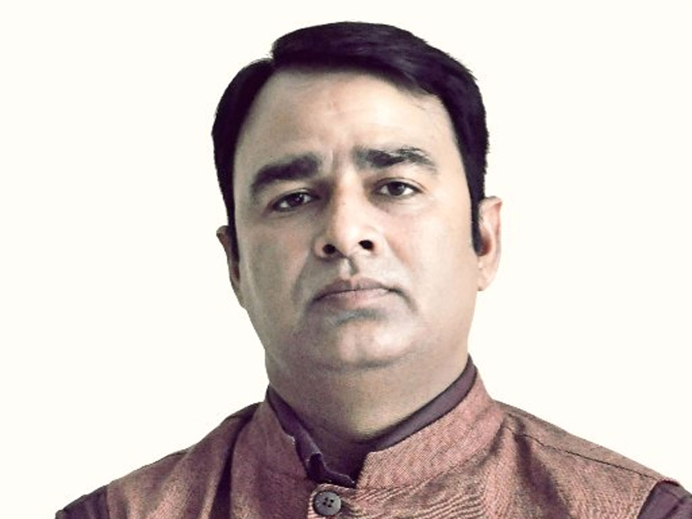 Yogi may withdraw cases against riot accused lawmaker
