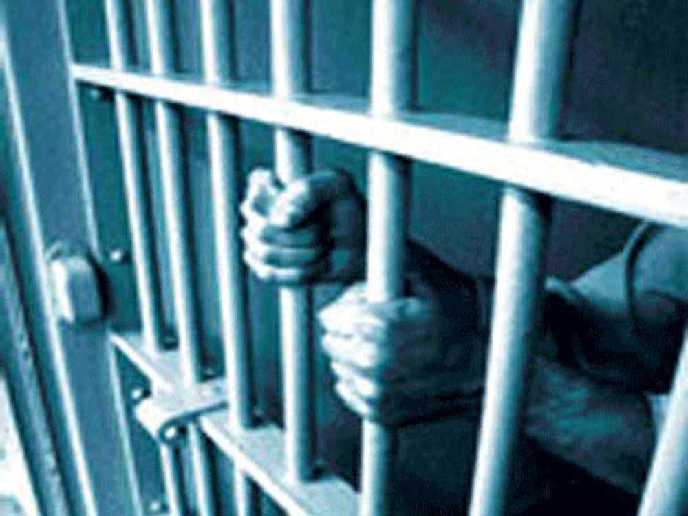'kitchens' serving pizzas in jails destroyed: Govt