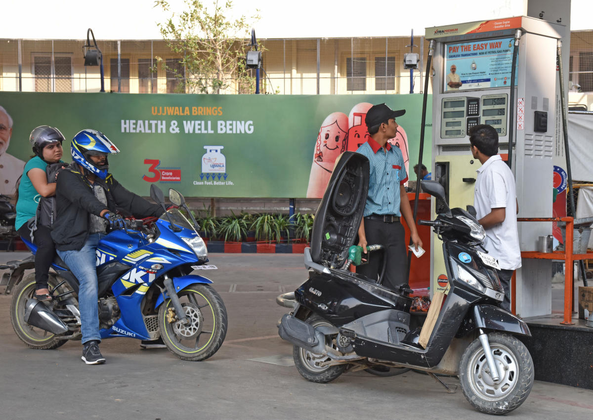 Helmet-petrol link fails
